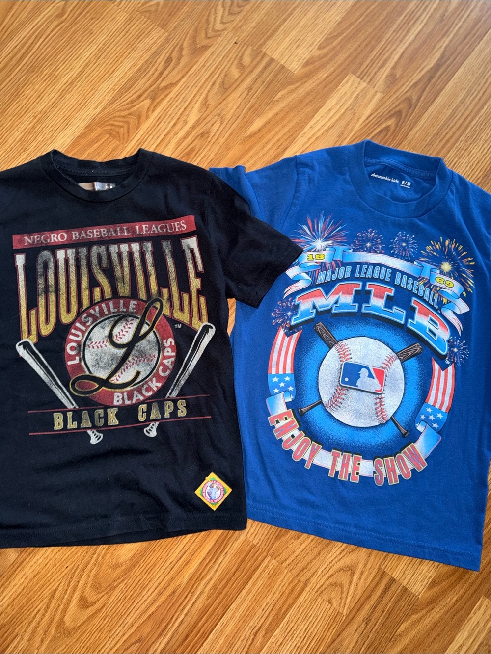 Abercrombie Kids 9/10 Graphic Tee